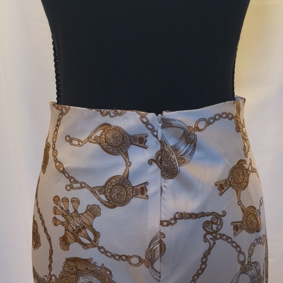 Polly Elegant Chain Print Midi Skirt - Picture 5 of 7